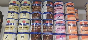 Qida məhsulları: Məhsul: Simonelli milkşeyk tozları 38₼ və Royal Cane siropları 15₼ — 1