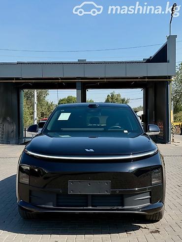 Lixiang: Lixiang L6: 2025 г., 1.5 л, Автомат, Электромобиль, Внедорожник — 1