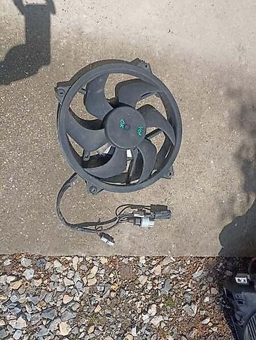 VENTILATOR HLADNJAKA ZA PEUGEOT 407 | Originalni polovni delovi za — 1