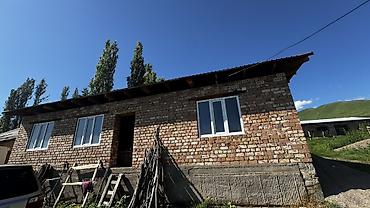 Продажа коттеджей и домов: 🏠Продается дом с участком • Баз для домашних животных (овец, коров и — 2