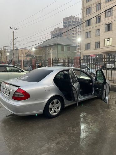 в класс: Mercedes-Benz E 220: 2007 г., 2.2 л, Типтроник, Дизель, Седан