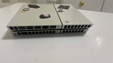 сони плейстейшин 5: Игровая консоль Sony PlayStation 4 (первая ревизия, цвет Glacier