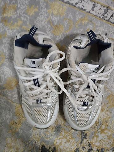 Личные вещи: Мужские кроссовки, 34, New Balance, Б/у, цвет - Белый, Самовывоз — 1
