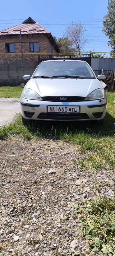 Ford: Ford Focus: 2004 г., 1.6 л, Механика, Газ, Хэтчбэк