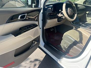 чашка спринтер: Kia Carnival: 2021 г., 2.2 л, Автомат, Дизель, Минивэн — 9
