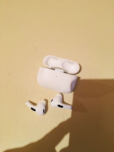 mikro qulaq: Iphone qulaqliq az muddet islenib 13 du arginaldi