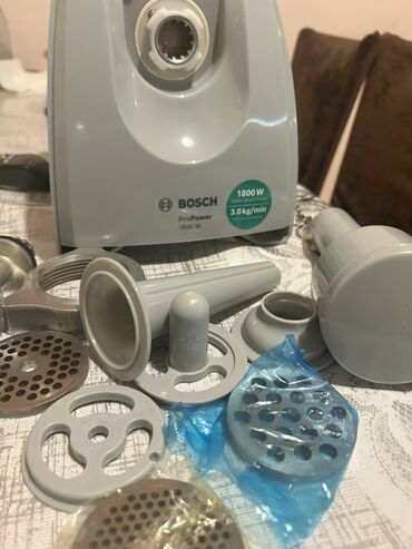 Ət çəkən maşınlar: Ət çəkən maşın Bosch, 1800 Vt, Revers ilə — 5