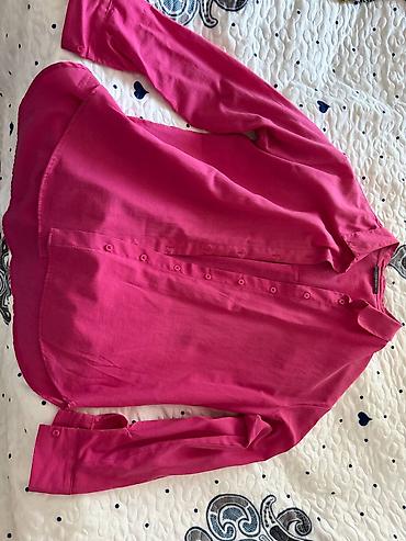 pull and bear: Polo köynək, Trendyolmilla, M, rəng - Çəhrayı — 1