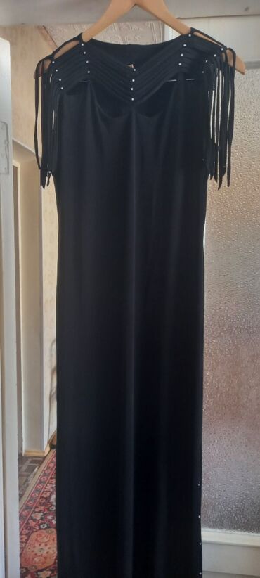 Платье чёрное, 48-50 р. г.Кант