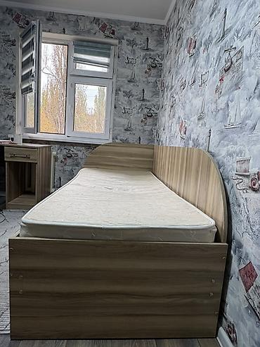 Другая мебель: Детская кровать - Размер спального места: 184 × 90 см, высота от пола — 4