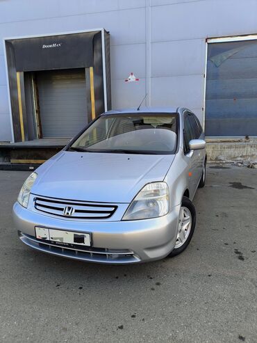 продаю машину в расрочку: Honda Stream: 2002 г., 2 л, Механика, Бензин, Минивэн