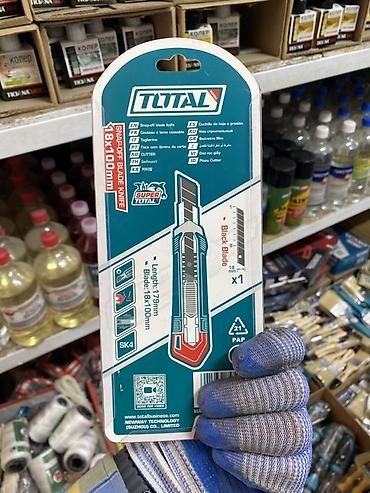 Инструменты для резки: Нож строительный сегментный TOTAL (Snap-off Blade Knife) - Размер — 2