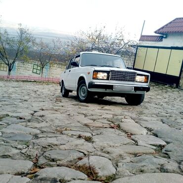 Nəqliyyat: VAZ (LADA) 2107: 1.6 l | 2007 il 88076 km Sedan