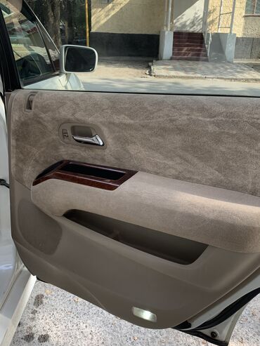 Honda: Honda Odyssey: 2000 г., 2.3 л — 12