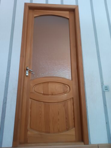 Ev üçün digər mallar: Əl işi mohkem qapilardi. Çərçiveyle birlikde satilir. Unvan Bine