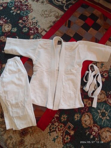 спец одежда бу: Спортивный костюм цвет - Белый
