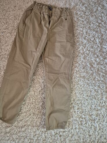 pantalone i patike: M (EU 38)