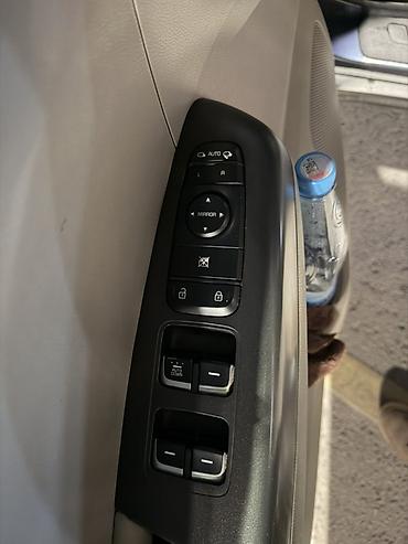 awd: Kia Sportage: 2019 г., 2.4 л, Автомат, Бензин, Кроссовер — 8