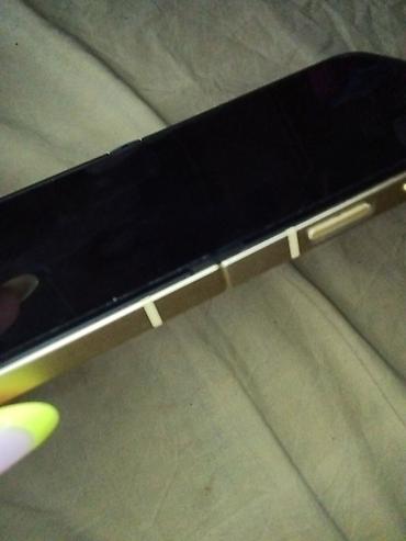 Samsung: Samsung Galaxy Z Flip – zlatna boja - Kompaktan preklopni telefon sa — 1