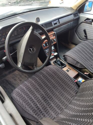 мерс 124 граната: Mercedes-Benz W124: 2.3 л, Механика, Бензин, Седан