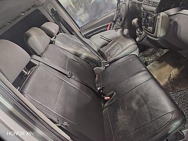 corolla 1.4 dizel: Avtomobil üçün ön üçlü oturacaq dəsti - Tip: ön sıra üçün iki — 3