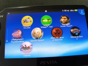 PS Vita (Sony Playstation Vita): Prodajem Sony Playstation VITA konzolu. Model 1004 sa odlicnim OLED — 8
