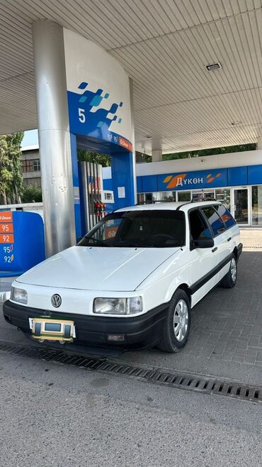 фара пассат в3: Volkswagen Passat Variant – это универсал белого цвета, практичный