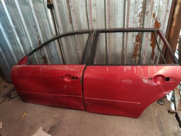 двер лабо: Алдыңкы сол эшик Mazda 2007 г., Колдонулган, түсү - Кызыл,Оригинал