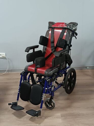 инвалидная коляска детская: В наличии имеется!!! Кресло-коляска предназначена для детей с