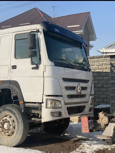 фара на ман: Жүк ташуучу унаа, Howo, Колдонулган