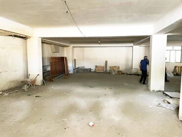 Kommersiya daşınmaz əmlakının satışı: 20 yanvar metrosu ərazisində, yeni tikili binanın altı, sahəsi 2000 m2 — 14
