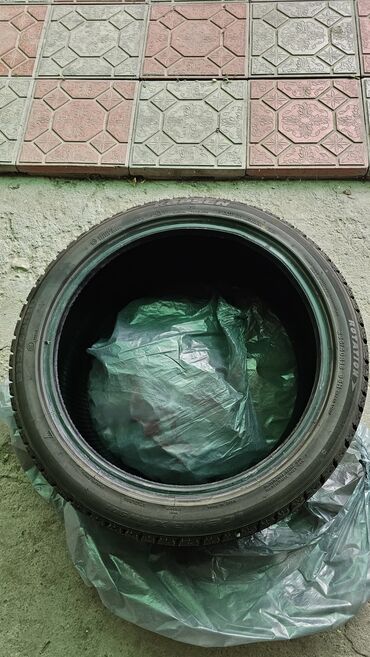 зеркала с подстветкой: Продаю шины липучка 235/40/18 зима,4шт 15000 сом