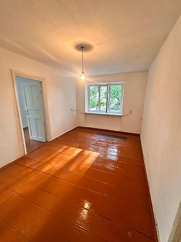 новые квартиры: 35 м², Без мебели — 4