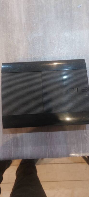 PS3 (Sony PlayStation 3): Playststion 3 super slim yadaşı 150gb 17 oyun əlaqə saxlamaq üçün