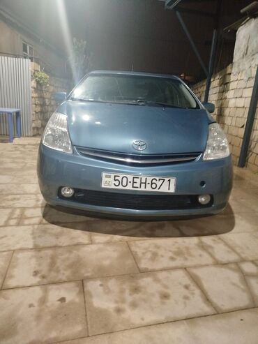 Toyota: 2008 ci il. qiymet 12000 m — 6