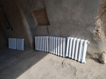 продам мебель б: Батарейка чугун 350сомдон Ноокат доставкасы бар жакын жерге бекер алыс