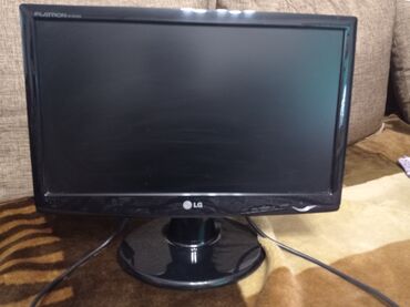 monitor lcd 19: Монитор, LG, Б/у, LCD, 18" - 19"