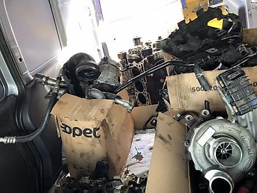 luaz satilir: Land rover 2017-il, 3 di̇zel motor sbor, bi̇r turbolu adbulu olan 3 — 1