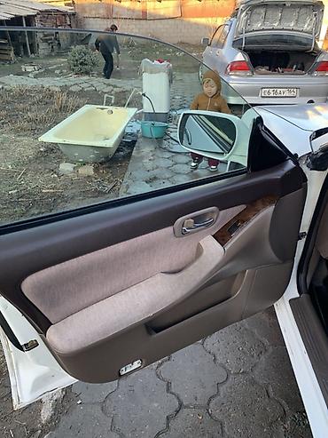 Nissan: Nissan Laurel: 2000 г., Автомат, Бензин — 8