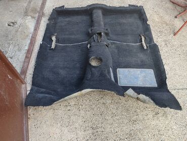 Auto delovi: Itison patosa Lada 2103,2106 crni. Očuvano, čitavo. Skinuto sa — 10