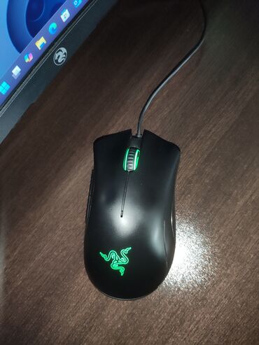 Planşetlər: Razer Deathadder Essential
mouse ela veziyyetdedir 
qiymet sondur