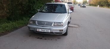 продаю адиссей: Volkswagen Vento: 1992 г., 1.8 л, Механика, Бензин, Седан