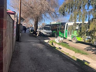 Продажа коттеджей и домов: ⸻ 🔥 ОЧЕНЬ СРОЧНО! 1-ЛИНИЯ — АЛАМЕДИН БАЗАР! 🔥 💥 Мындай сунуш сейрек — 2