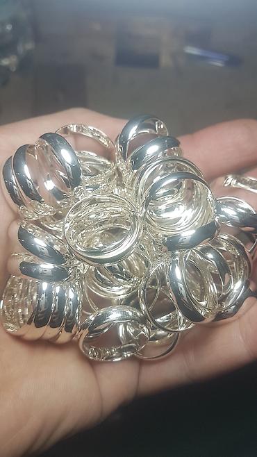 Кольца: Изготовление обручальных колец влюблённым парам из золота и серебра по — 9