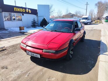 Mazda: Mazda 323: 1991 г., 1.6 л, Механика, Бензин, Хэтчбэк