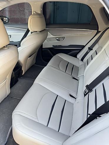 bme e39: BYD E9: 2021 г., Электромобиль, Седан — 7