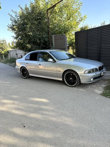 бмв х8: BMW 540: 1999 г., 4.4 л, Механика, Бензин, Седан