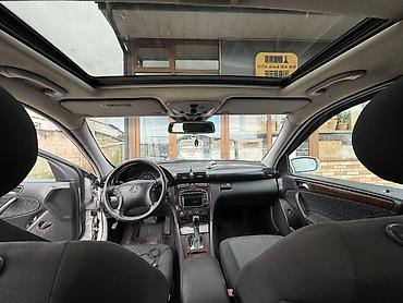 Mercedes-Benz: Mercedes-Benz C 200: 2 l | Sedan — 12