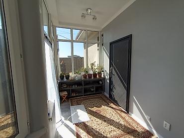 Продажа коттеджей и домов: Продаётся добротный дом в Ак-Ордо 2. Дом жилая 200,м.площадь участка — 5