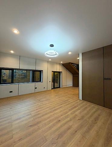 Продажа коттеджей и домов: 🚨 СРОЧНО! Эксклюзив в Арашане 🏡 ✨ 2 современных таунхауса — идеальный — 10